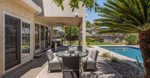 7637 Marina Cove Dr, Sacramento, CA 95831 Photo