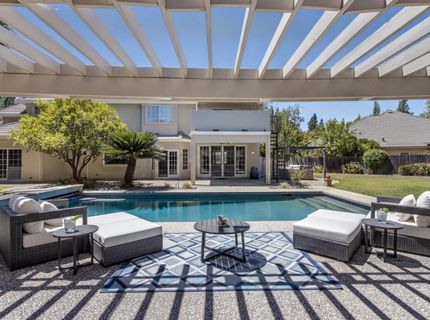 7637 Marina Cove Dr, Sacramento, CA 95831 Photo