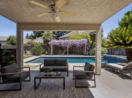 7637 Marina Cove Dr, Sacramento, CA 95831 Photo