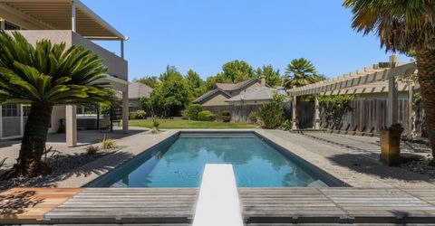 7637 Marina Cove Dr, Sacramento, CA 95831 Photo