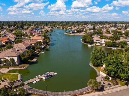 7637 Marina Cove Dr, Sacramento, CA 95831 Photo