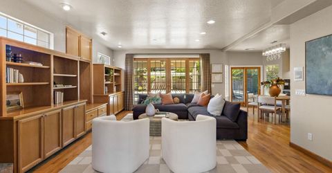 7637 Marina Cove Dr, Sacramento, CA 95831 Photo