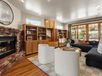 7637 Marina Cove Dr, Sacramento, CA 95831 Photo