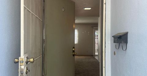 4956 Hackberry Ln, Sacramento, CA 95841 Photo