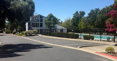 4956 Hackberry Ln, Sacramento, CA 95841 Photo