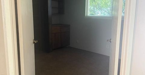 4956 Hackberry Ln, Sacramento, CA 95841 Photo