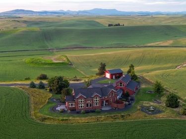 1513 Uniontown Rd, Genesee, ID 83501