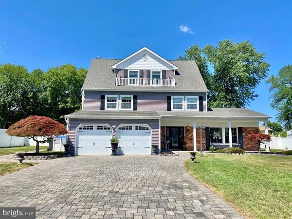 327 BARCELONA DRIVE, TOMS RIVER, NJ 08753