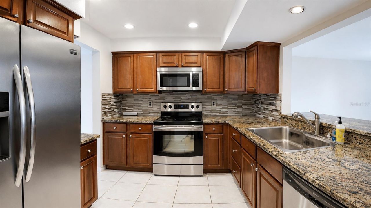 947 Sunridge Way , Unit A3, Sarasota, FL 34234 Photo