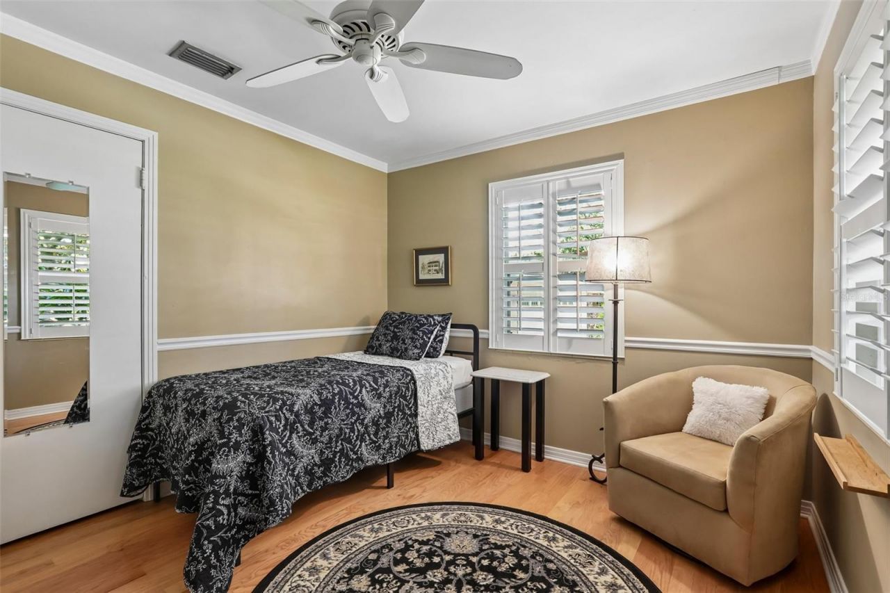 204 S Burlingame Avenue, Temple Terrace, FL 33617 Photo