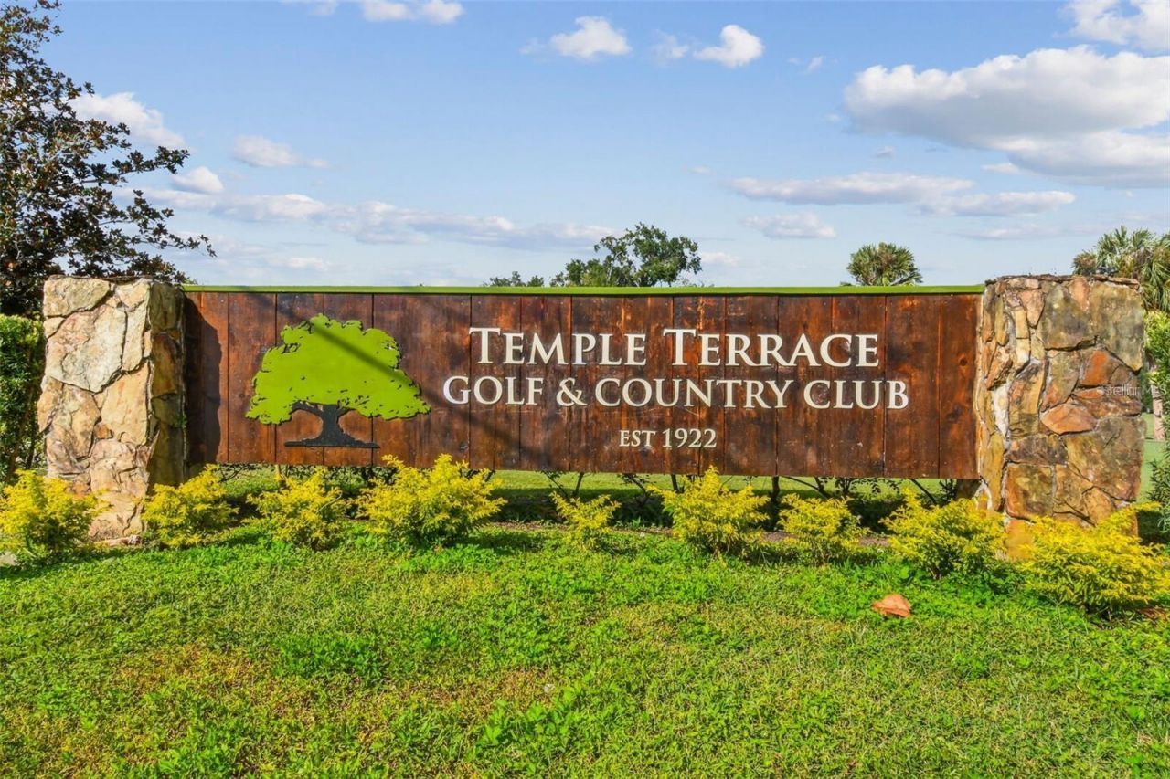 204 S Burlingame Avenue, Temple Terrace, FL 33617 Photo