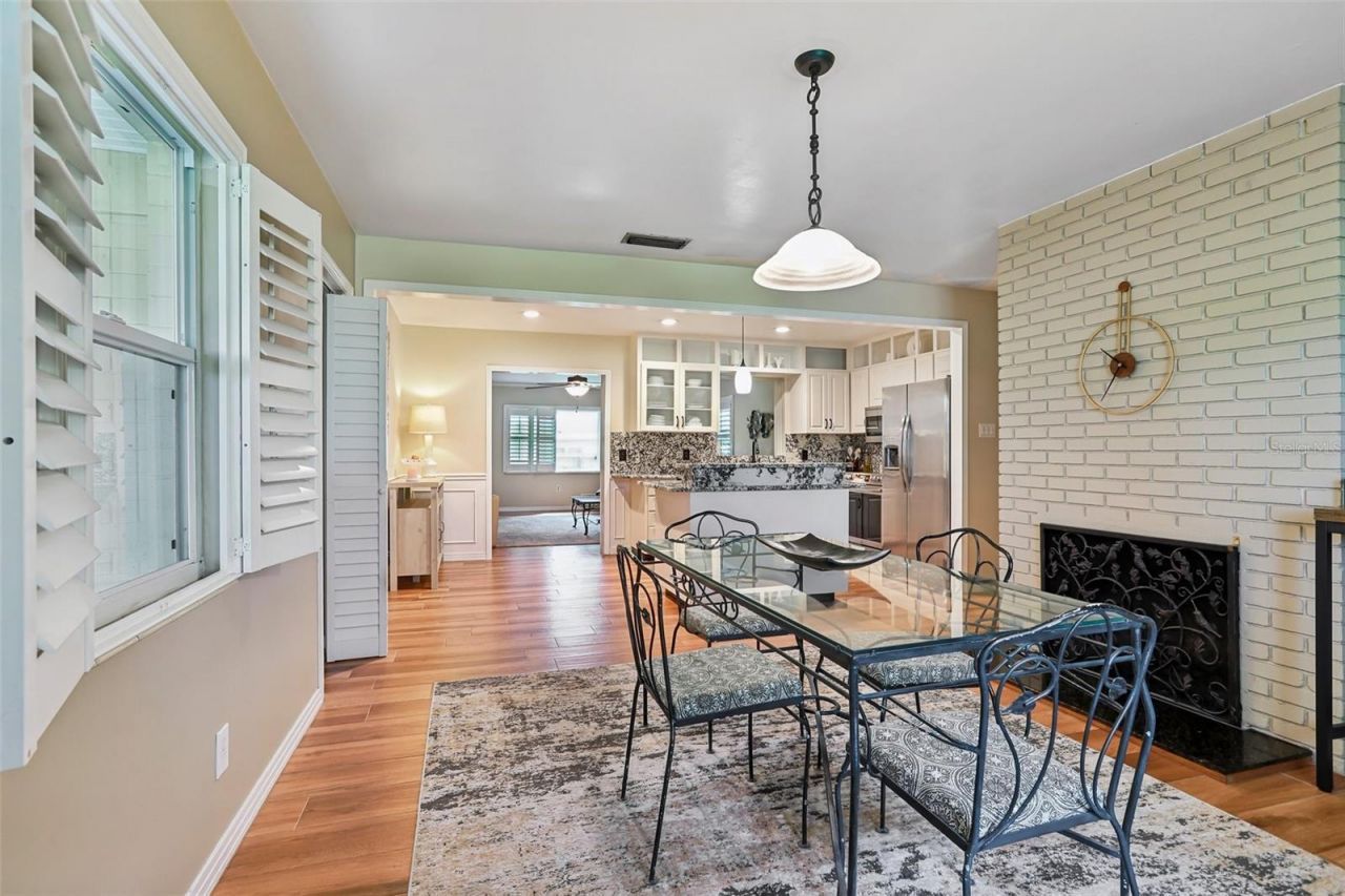204 S Burlingame Avenue, Temple Terrace, FL 33617 Photo
