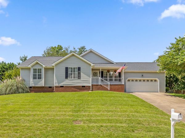 10525 Hunter Trace Drive , Soddy Daisy, TN 37379