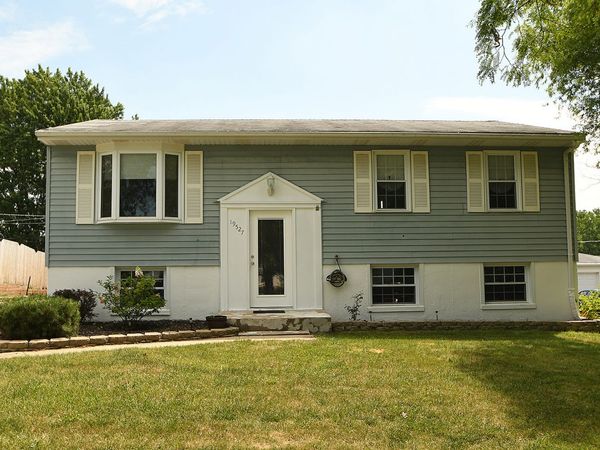 19527 SYCAMORE Street , Mokena, IL 60448