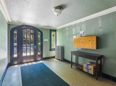 Main Photo