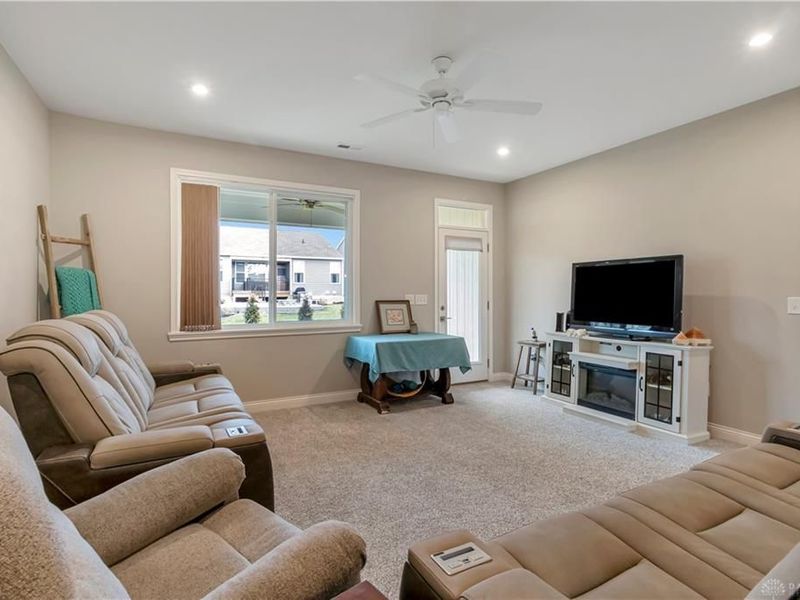 1358 Brookchase Circle, Hamilton Township, OH 45039 Photo 7