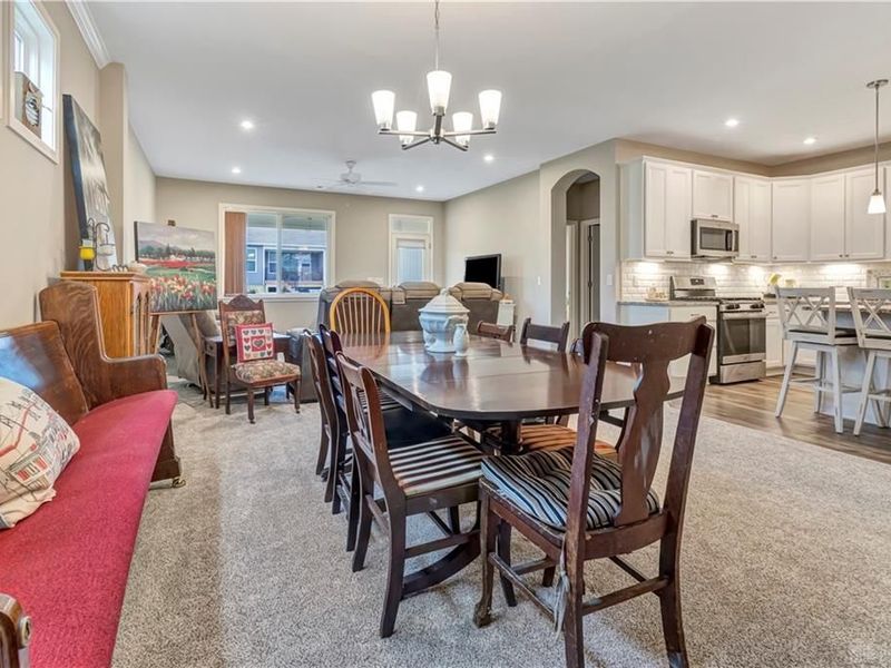 1358 Brookchase Circle, Hamilton Township, OH 45039 Photo 8