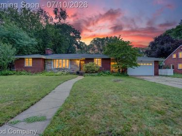 1609 W 12 Mile Road, Royal Oak, MI 48073