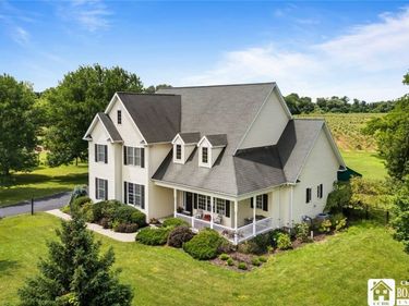 201 Chautauqua Street, Fredonia, NY 14063