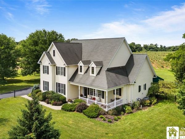 201 Chautauqua Street, Fredonia, NY 14063