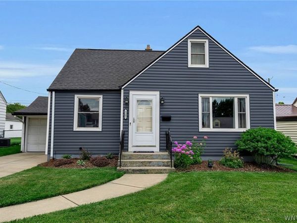 1305 Cleveland Drive , Cheektowaga, NY 14225