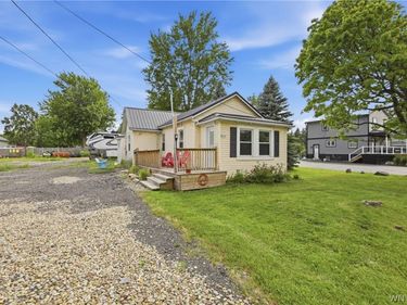 5099 Big Tree Road, Orchard Park, NY 14127