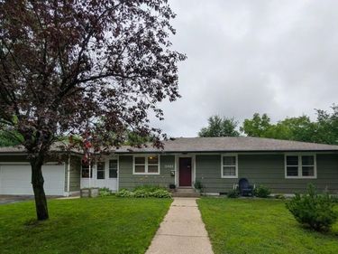 1301 Ridgeview Drive, Montevideo, MN 56265