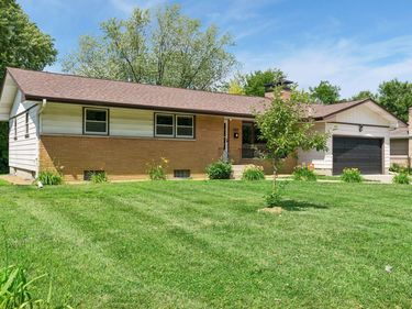 6718 36th Avenue N, Crystal, MN 55427