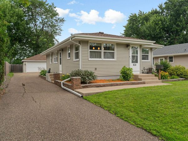6738 Knoll Street N, Golden Valley, MN 55427