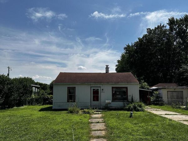 1994 Baldwin Drive, Niles, MI 49120