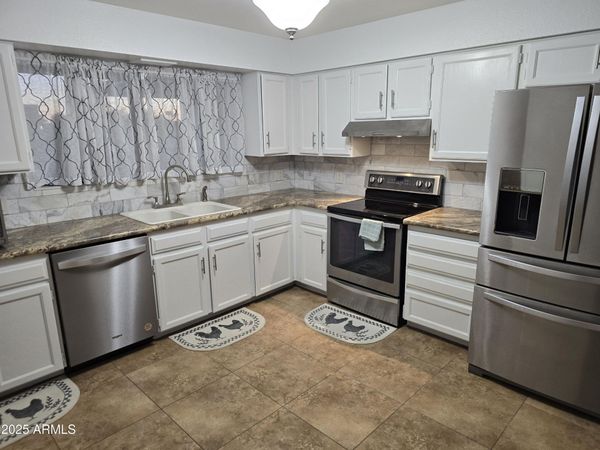 1602 E GROVE Avenue, Mesa, AZ 85204
