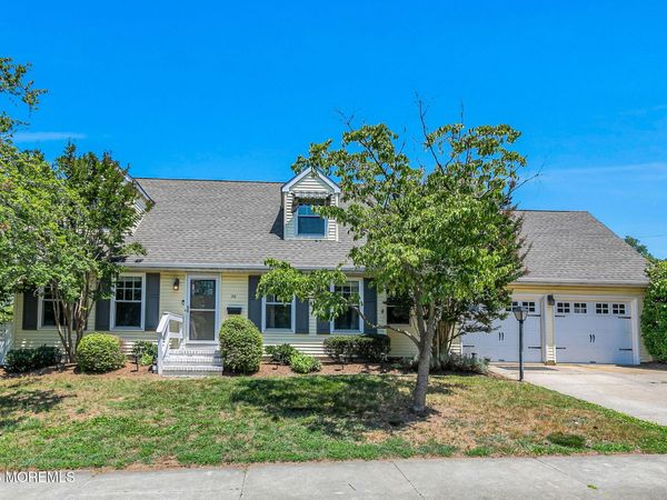 36 E Lincoln Avenue, Atlantic Highlands, NJ 07716