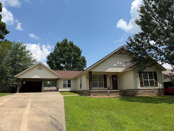 2901 N 5th Street N, Paragould, AR 72450