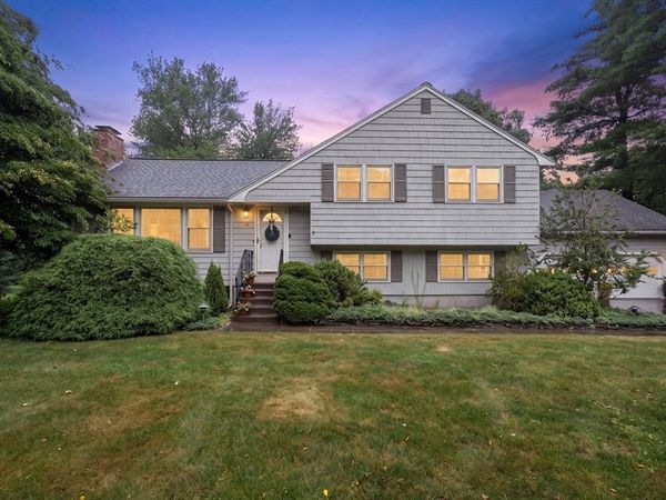 20 Brooks Road, Sudbury, MA 01776