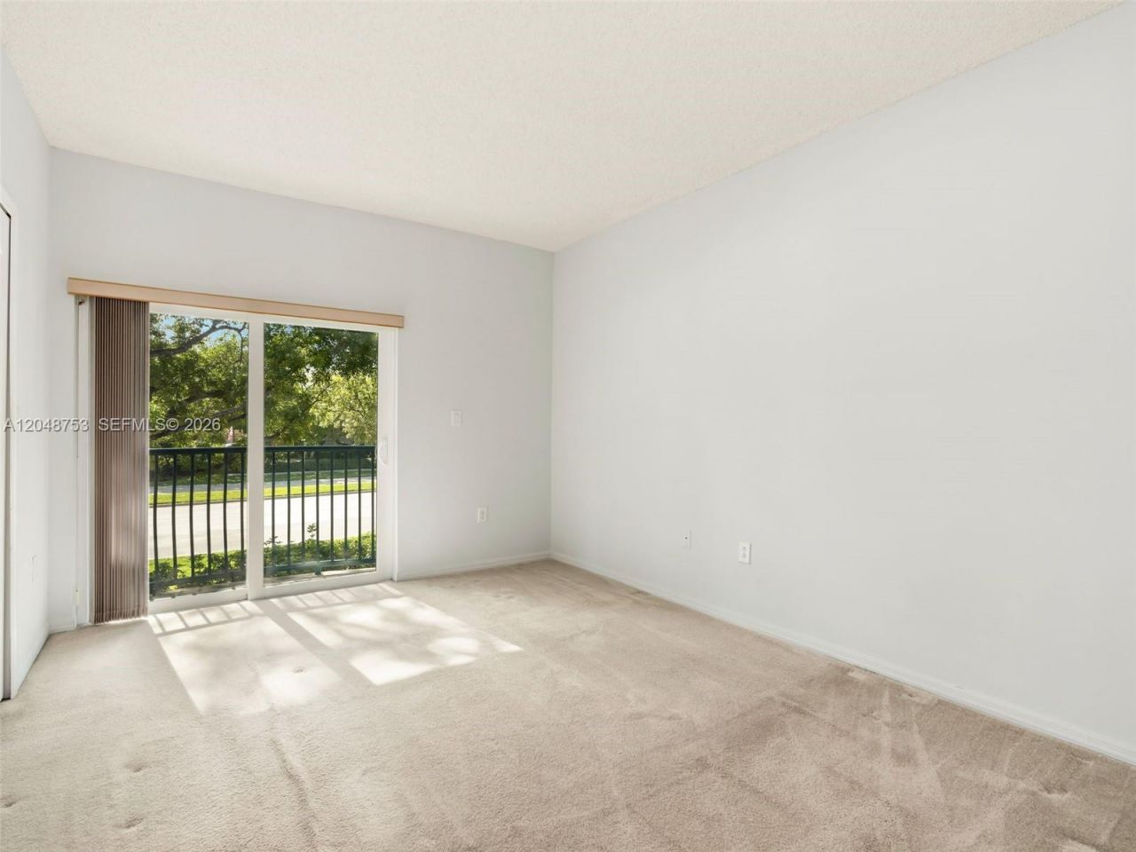 2245 NW 160th Ter, Pembroke Pines, FL 33028 Photo