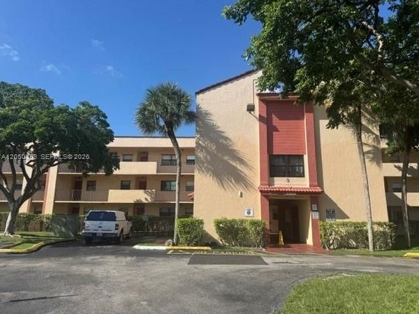 3396 Foxcroft Rd , Unit 210, Miramar, FL 33025