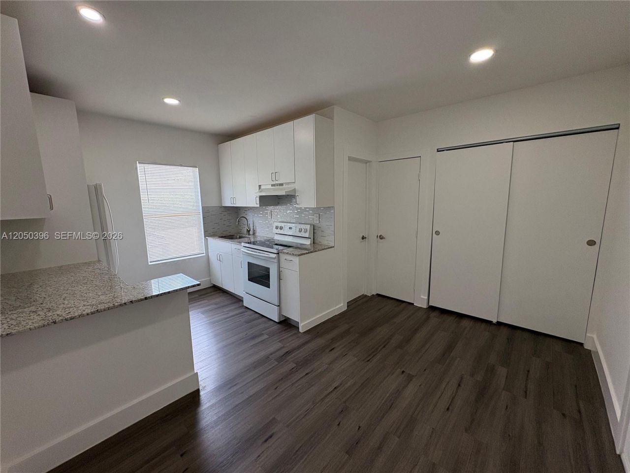 3237 SW 4th St , Unit 5, Miami, FL 33135 Photo