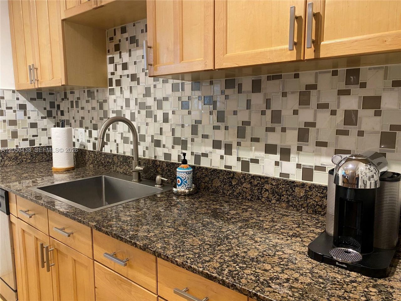 1242 Alton Rd , Unit 205, Miami Beach, FL 33139 Photo