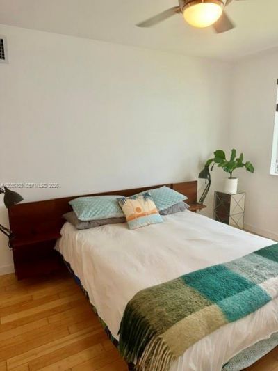 1242 Alton Rd , Unit 205, Miami Beach, FL 33139 Photo