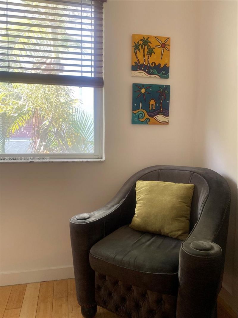 1242 Alton Rd , Unit 205, Miami Beach, FL 33139 Photo