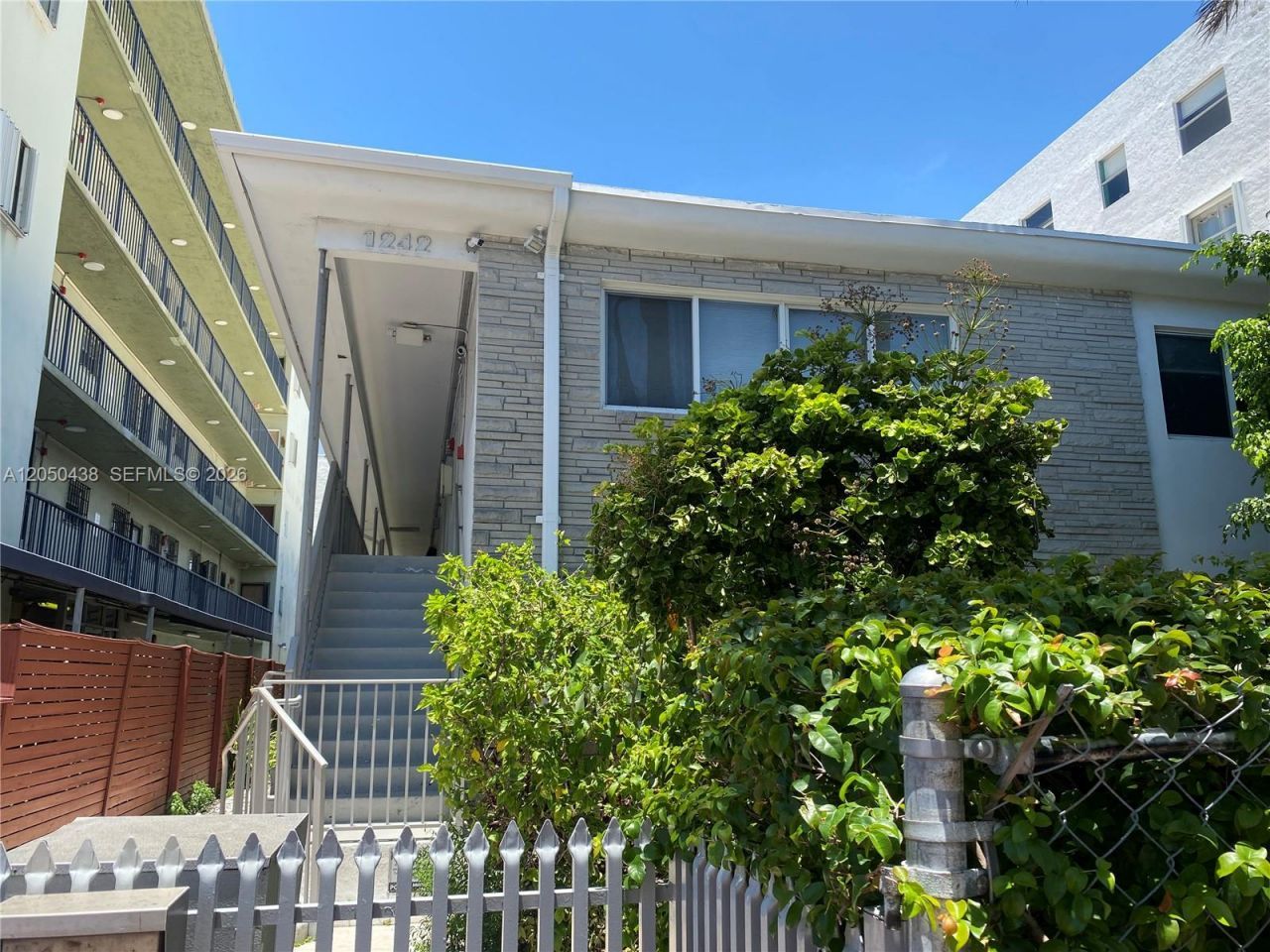1242 Alton Rd , Unit 205, Miami Beach, FL 33139 Photo
