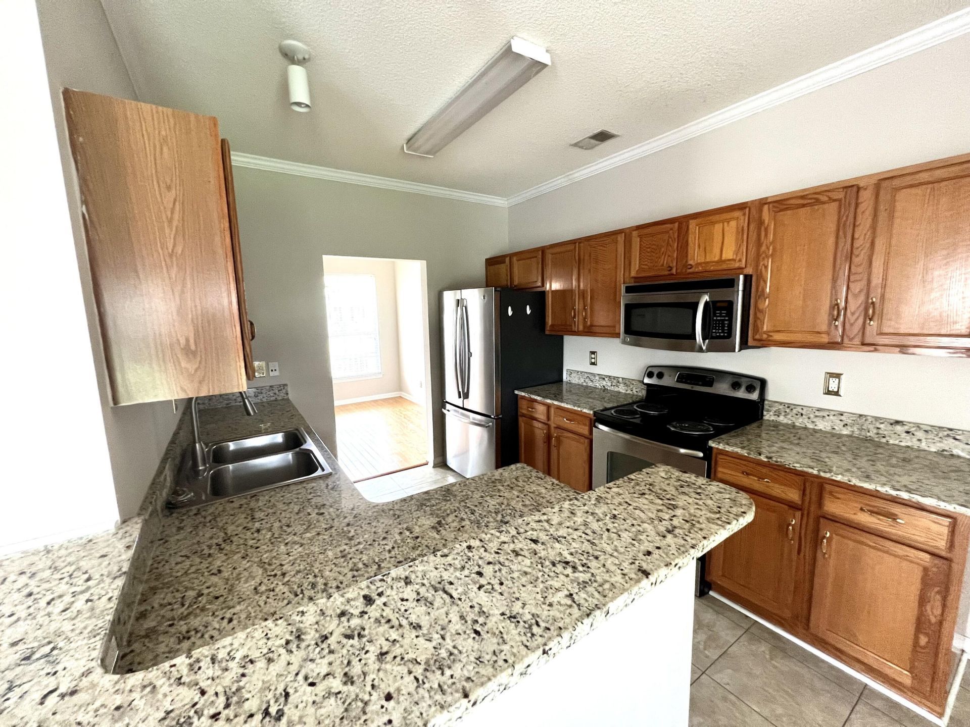 113 Britton Lane Photo 5