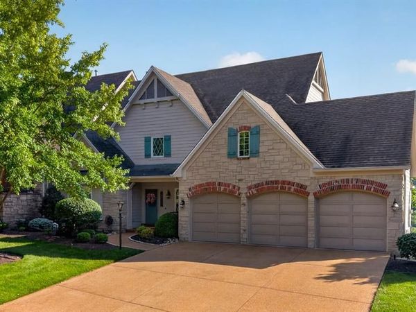 731 Bordeaux Circle , St Albans, MO 63073