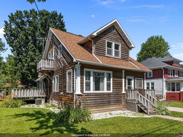 1113 N STATE STREET, Appleton, WI 54915