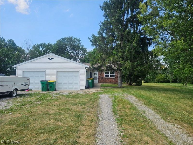 14742 Hillcrest Avenue, Middlefield, OH 44062 Photo 14