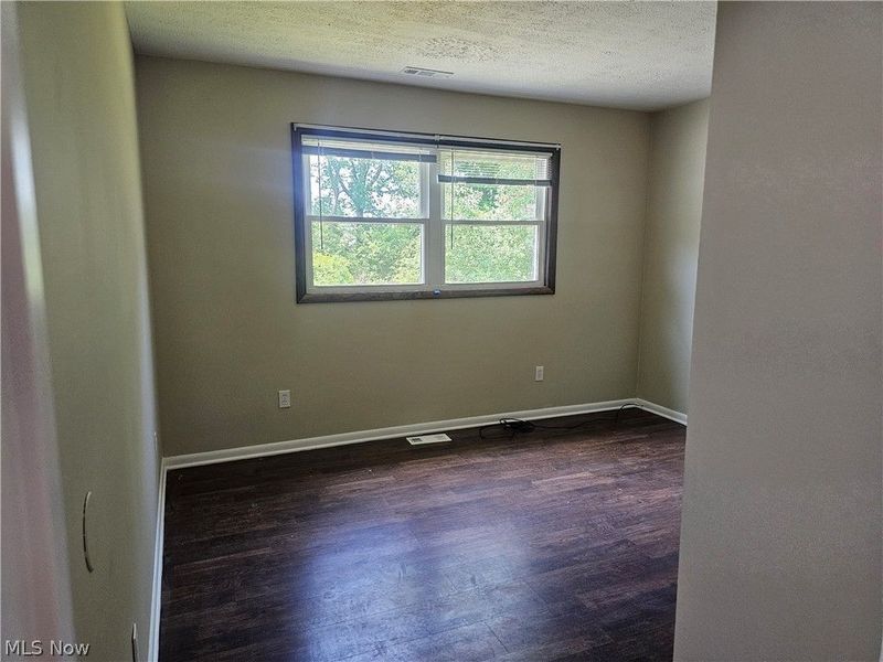 14742 Hillcrest Avenue, Middlefield, OH 44062 Photo 9
