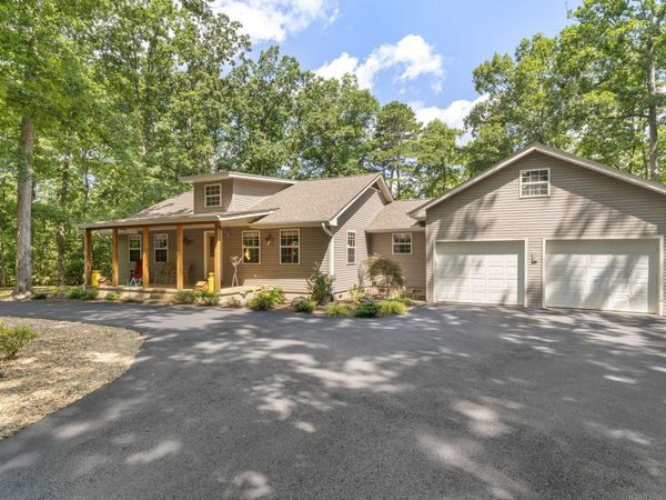 207 Holland Lane, Hot Springs, AR 71913
