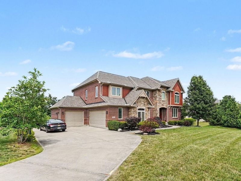 4464 Brookview Place, Mason, OH 45040 Photo 2