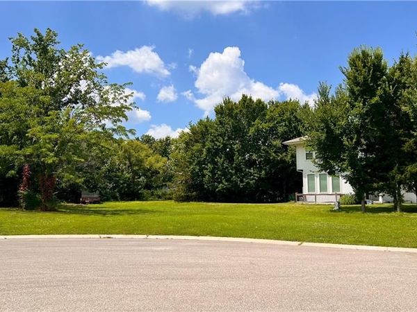 22315-22317 W 76th Street, Shawnee, KS 66227