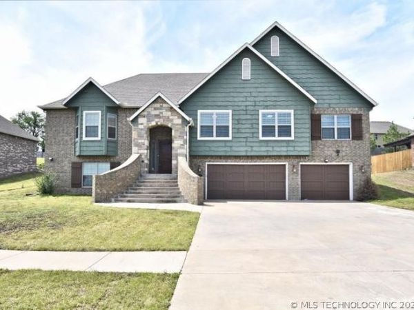 1810 S Stephanie Street, Sapulpa, OK 74066
